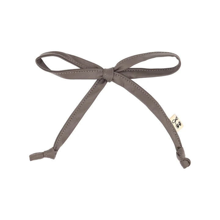 clip leather thin bow