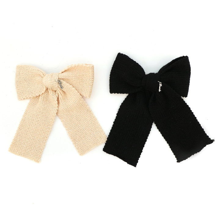 clip yarn knit bow