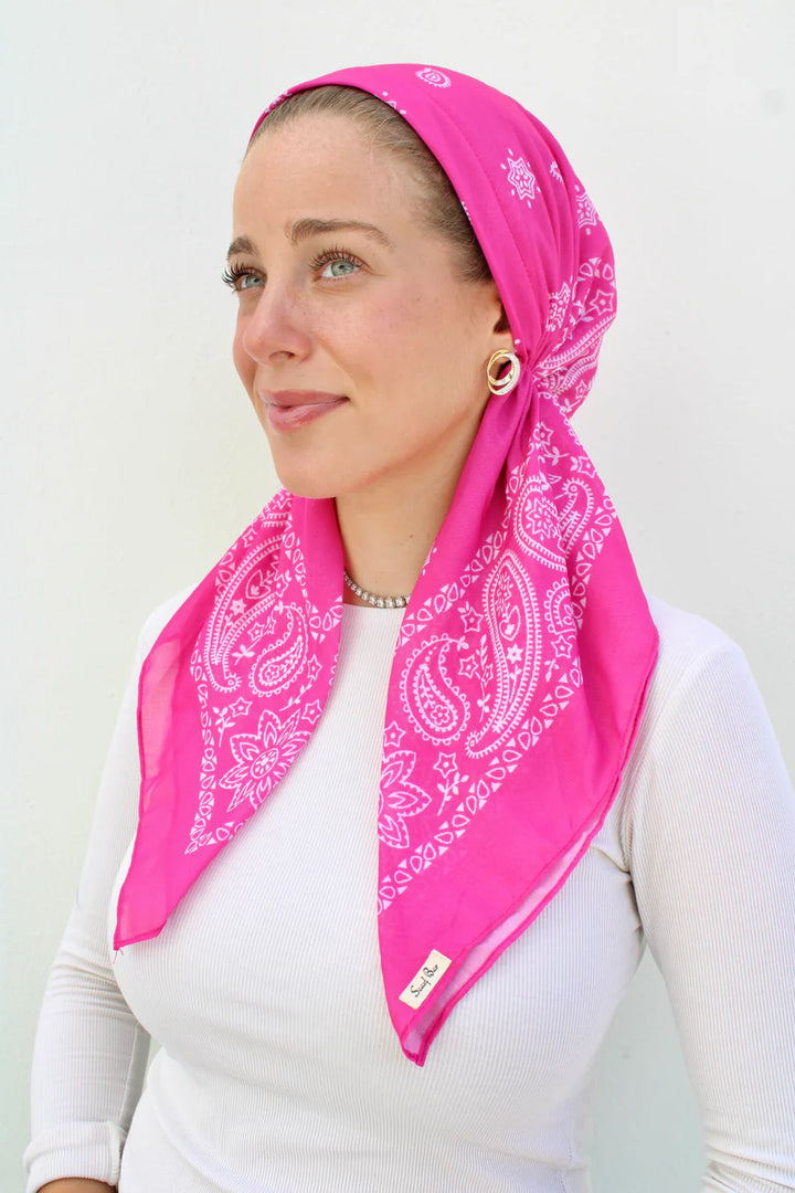 headscarf short pretied paisley