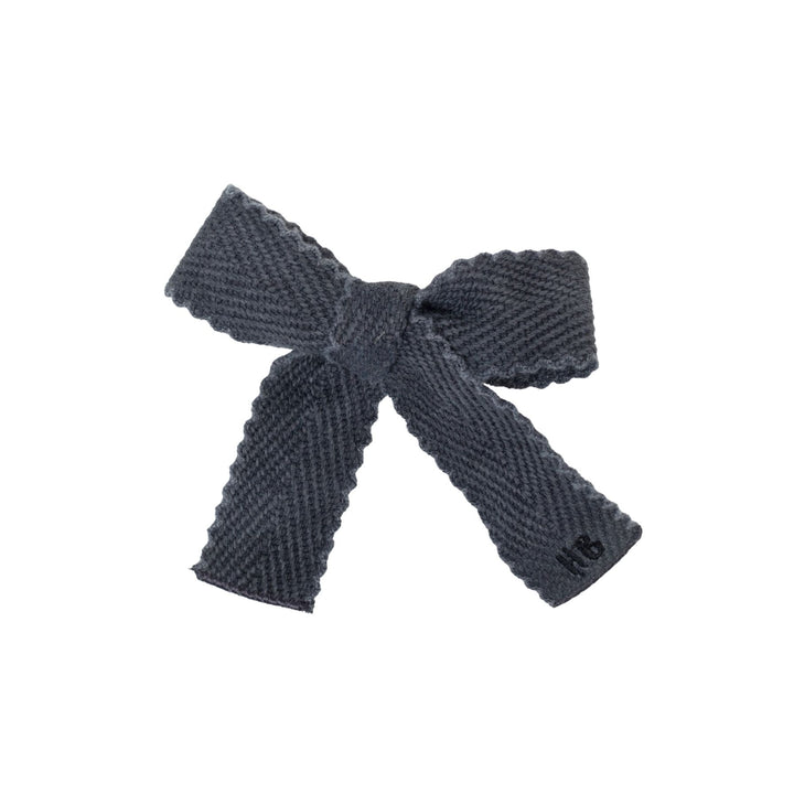 clip woolen bow