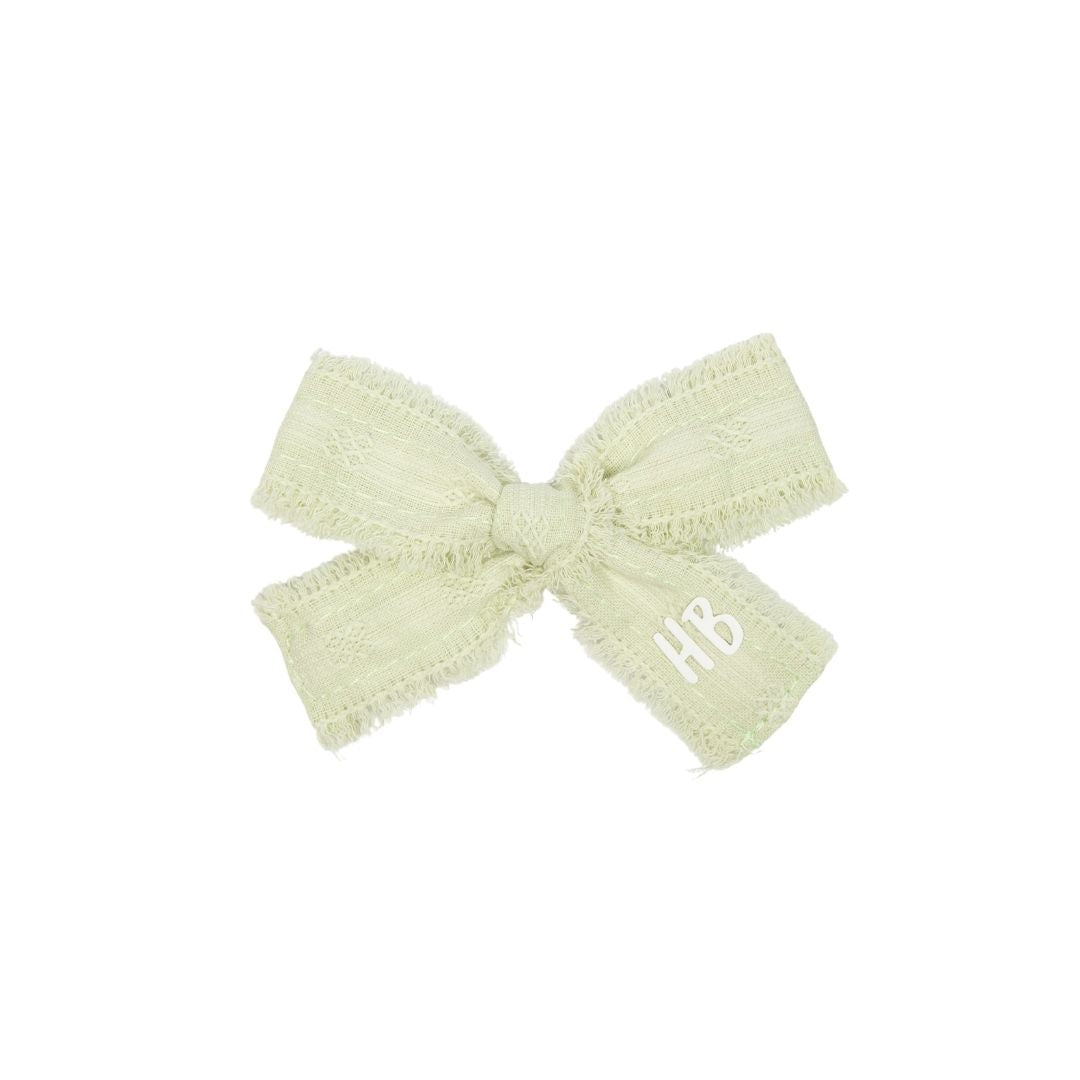 clip thin eyelet bow