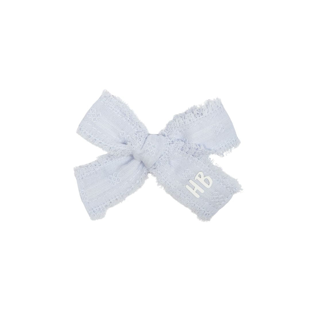 clip thin eyelet bow