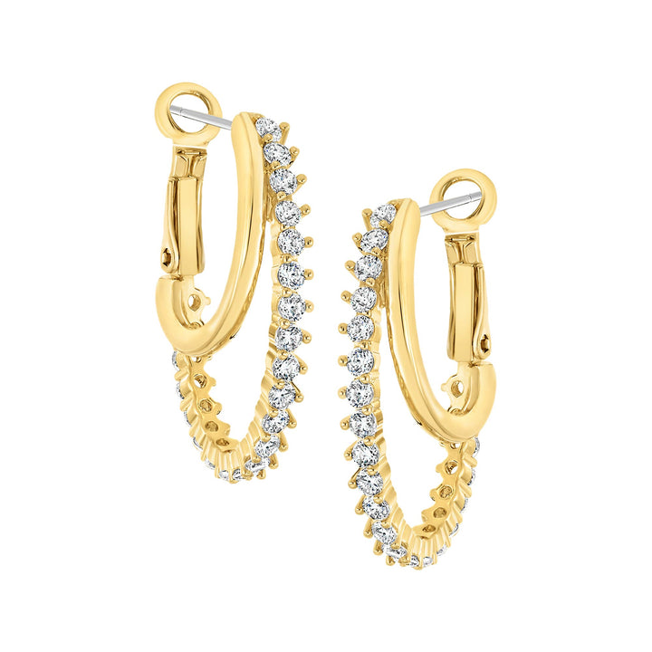earring huggie uneven three pront stone