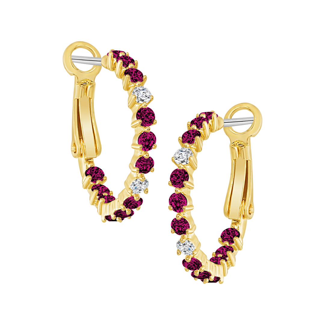 earring huggie three prong stone