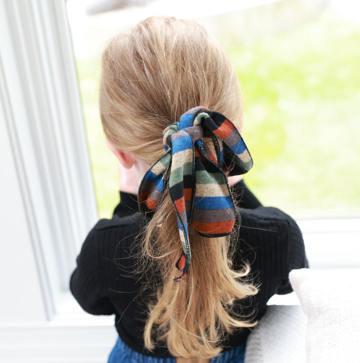 hair tie striped