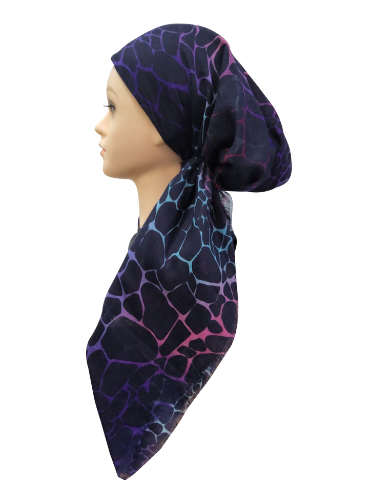 headscarf closed pebbles