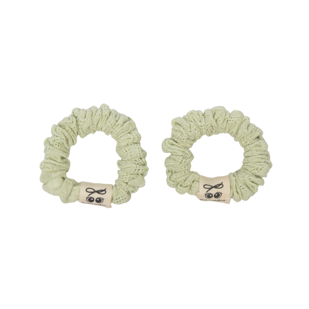 pony scrunchie thin eyelet set