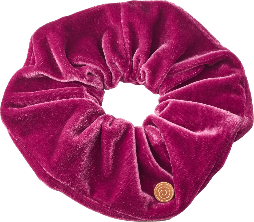 pony scrunchie oversized velvet logo