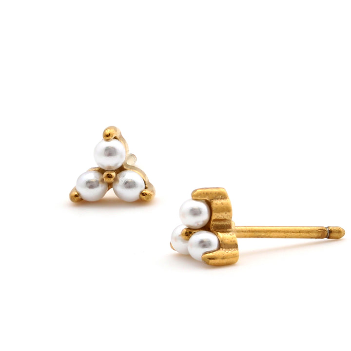 earring stud triple pearl