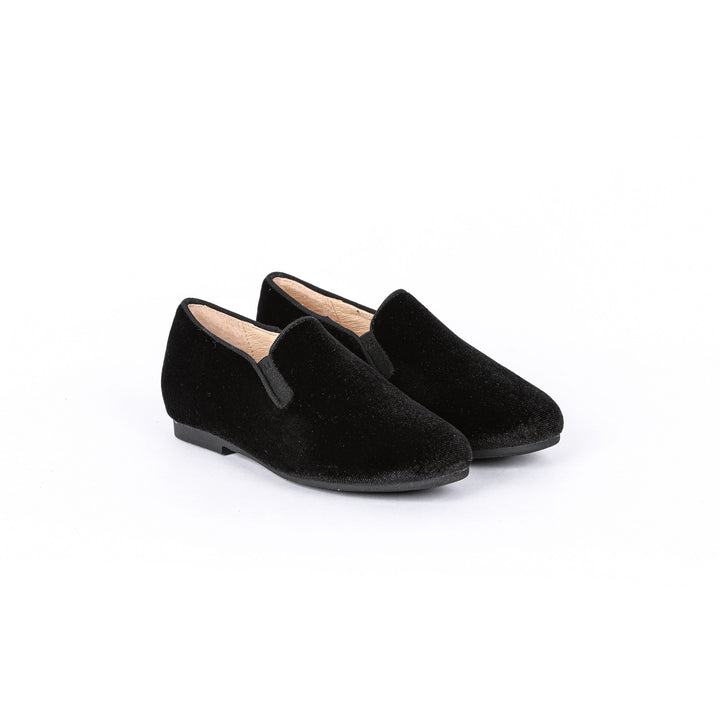 shoes smoking