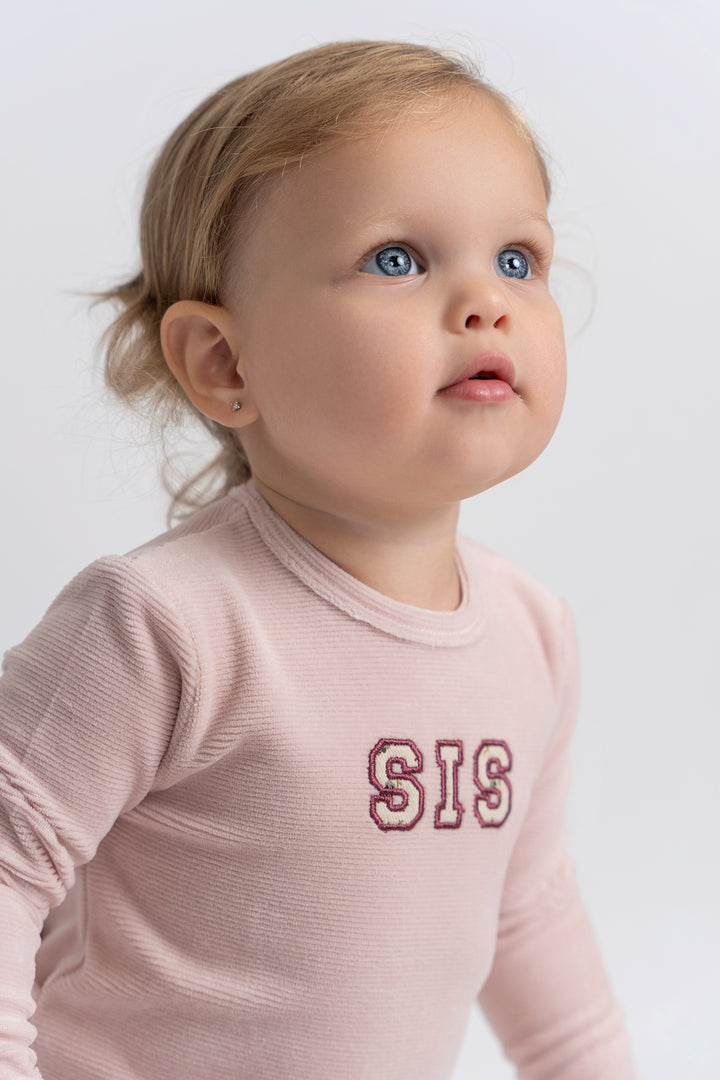 layette heather sis