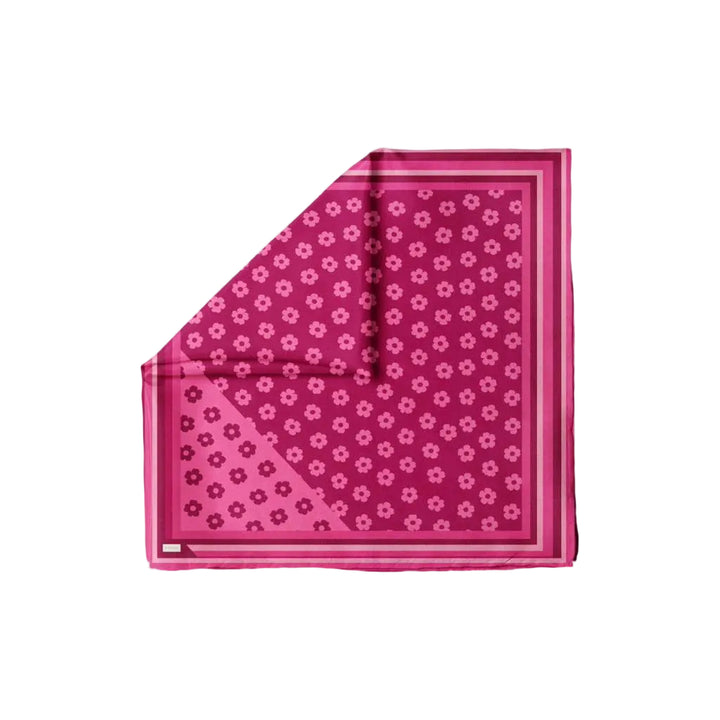 headscarf open fold me maybe