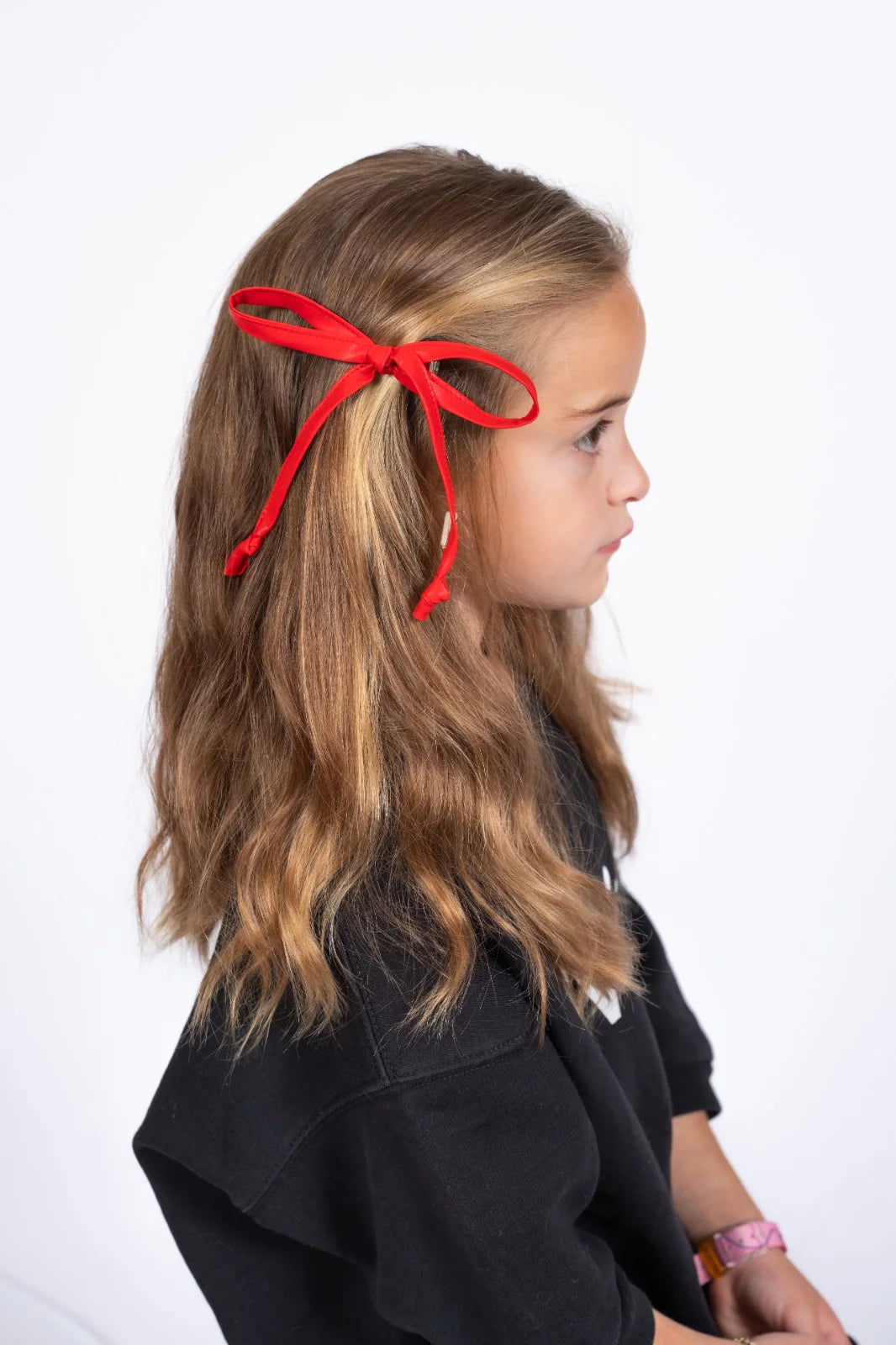 clip leather thin bow