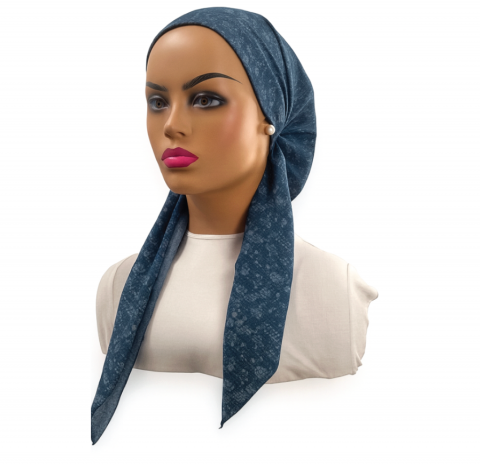 headscarf closed glyphfade