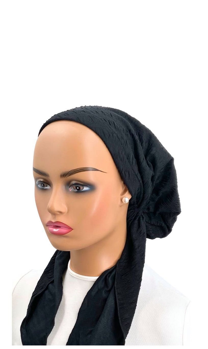 headscarf puckered