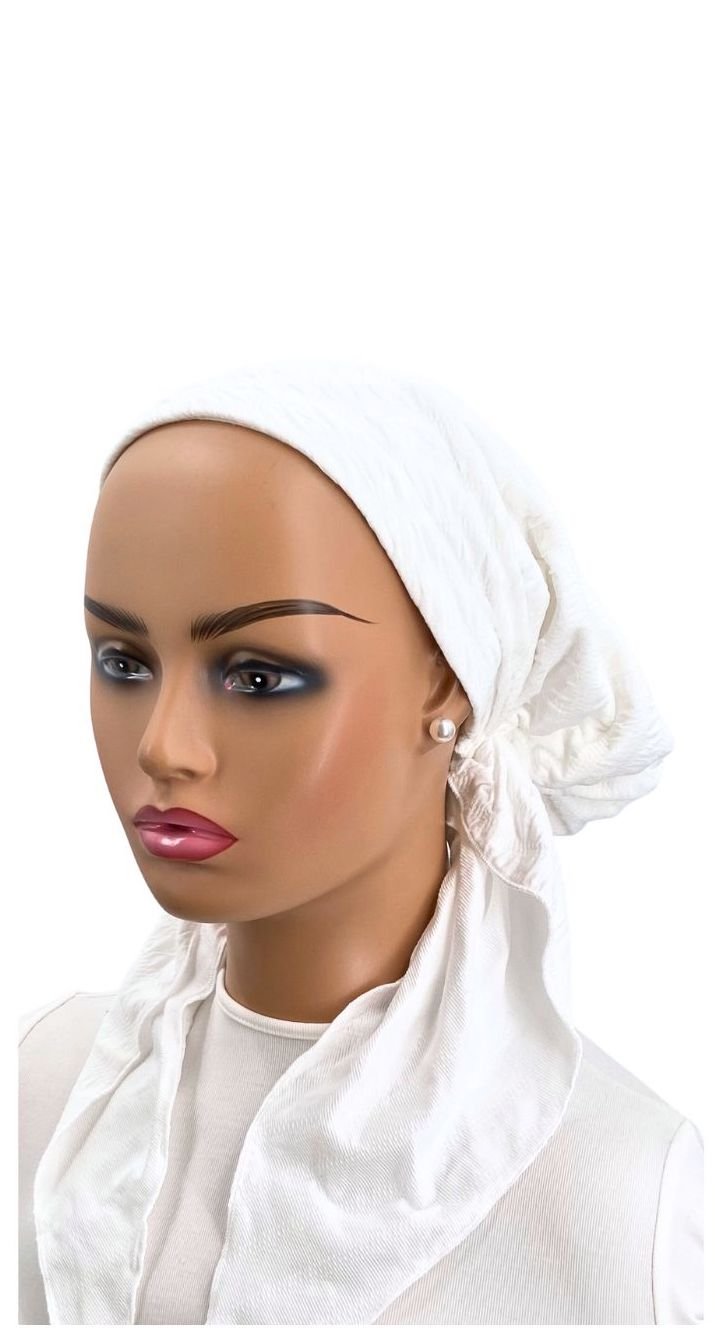 headscarf puckered