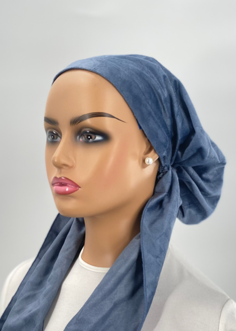 headscarf faintly checkered versatile