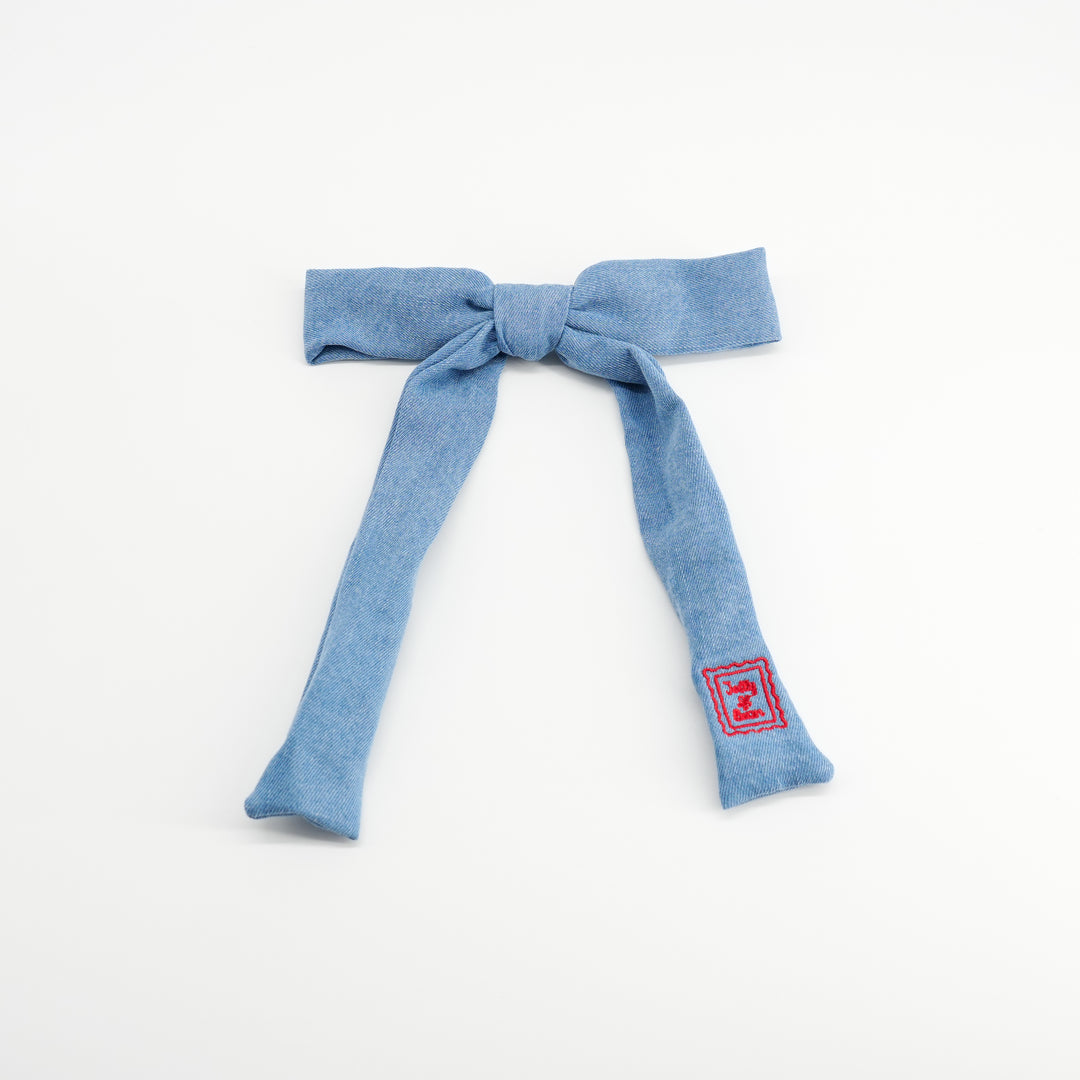 clip denim stamp bow