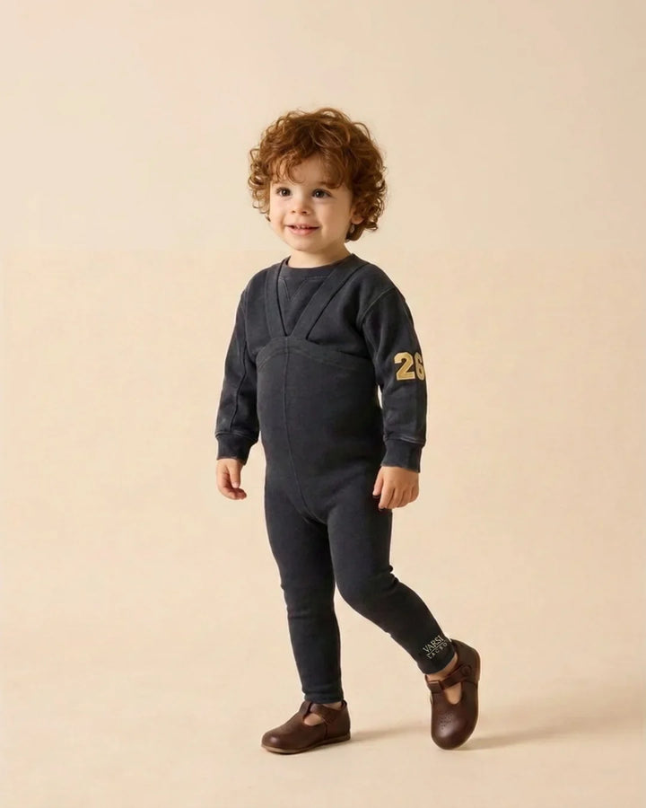 set outfit washed sweatshirt and suspender pants