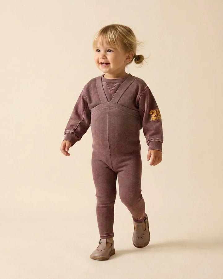 set outfit washed sweatshirt and suspender pants